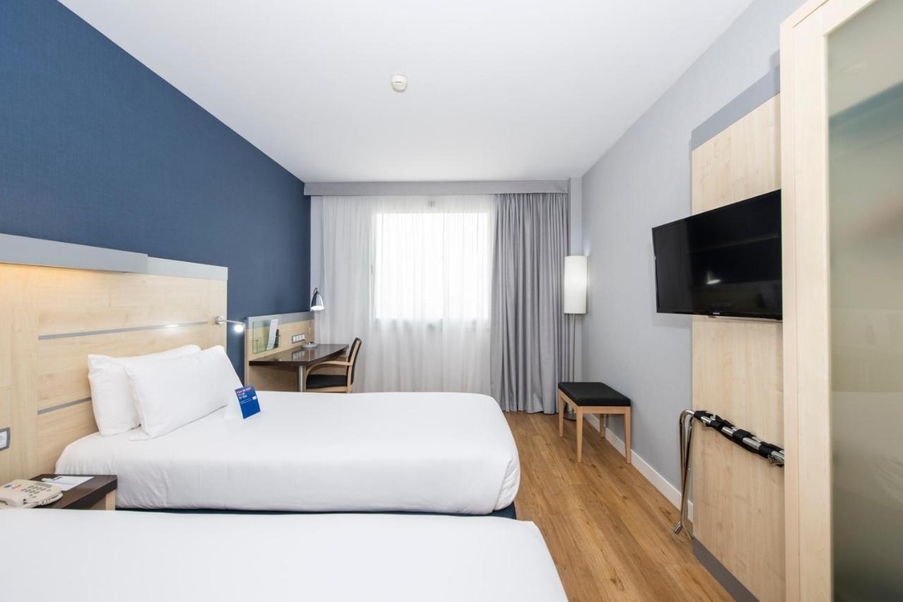 Holiday Inn Express Barcelona City 22@, An Ihg Hotel מראה חיצוני תמונה